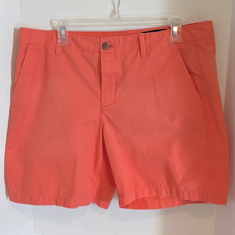 Gap EUC shorts size 12 peach color